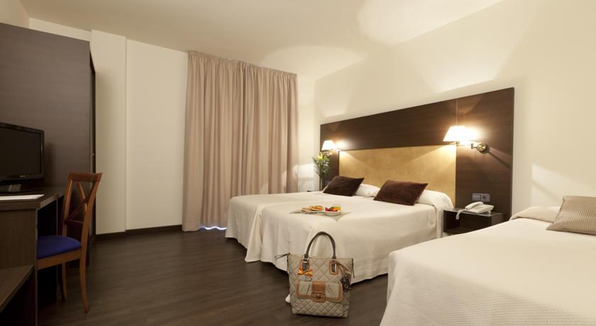 Hotel Madrid Torrejon Plaza Torrejon de Ardoz Ngoại thất bức ảnh